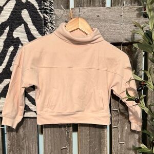 Girls Freely Pullover - Size small